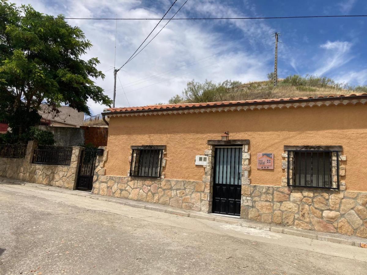 Casa Rural Neira Almenara de Tormes Exterior foto